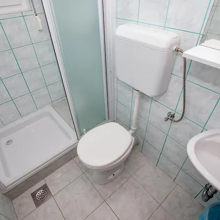 With A Parking Space Palit, Rab - 4990 Apartment Palit