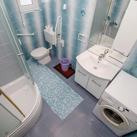 Apartment With A Parking Space Palit, Rab - 4990 *